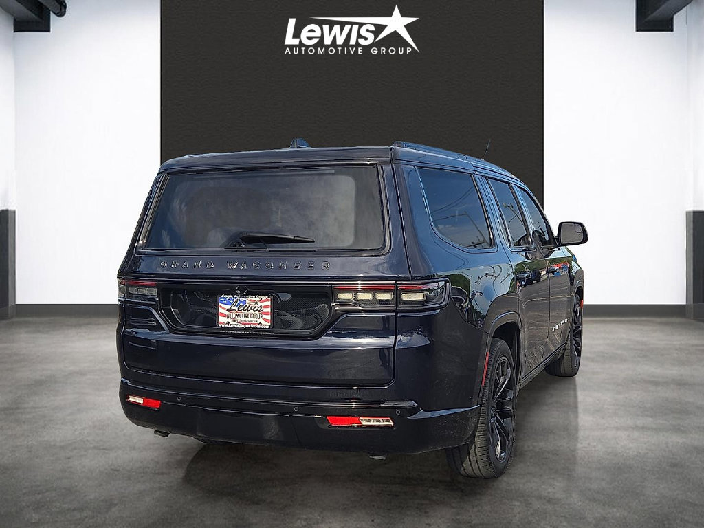 Used 2024 Jeep Grand Wagoneer Series II Obsidian w/ Quick Order Packagew 28T AWD/4WD image 4