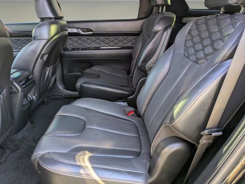 Used 2021 Hyundai Palisade Calligraphy image 18
