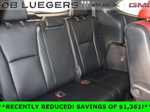 Used 2021 Toyota Highlander XSE AWD/4WD image 17