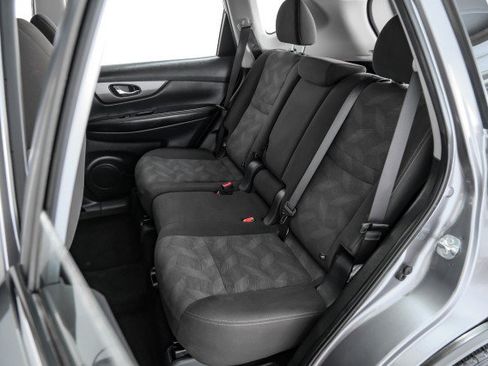 Used 2016 Nissan Rogue S AWD/4WD image 34
