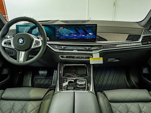 New 2026 BMW X5 xDrive40i w/ M Sport Package AWD/4WD image 31