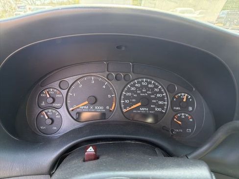 Used 2002 Chevrolet S10 Pickup LS w/ LS Preferred Equipment Group image 12