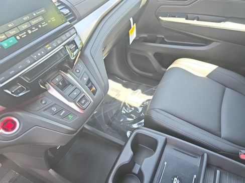 New 2026 Honda Odyssey Sport-L image 25