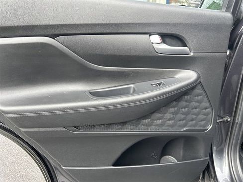 Used 2023 Hyundai Santa Fe SEL image 17