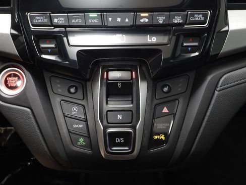 Used 2024 Honda Odyssey EX-L image 11