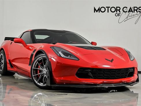 Used 2016 Chevrolet Corvette Z06 w/ 3LZ Preferred Equipment Group RWD image 1