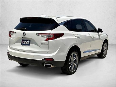 Used 2023 Acura RDX FWD w/ Technology Package image 2