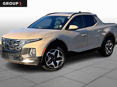 Used 2023 Hyundai Santa Cruz Limited image 1