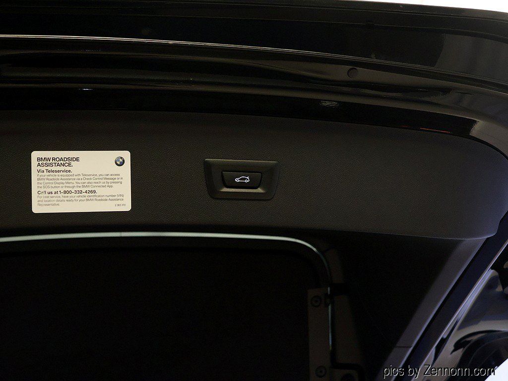 Certified 2024 BMW iX xDrive50 w/ Premium Package AWD/4WD image 34