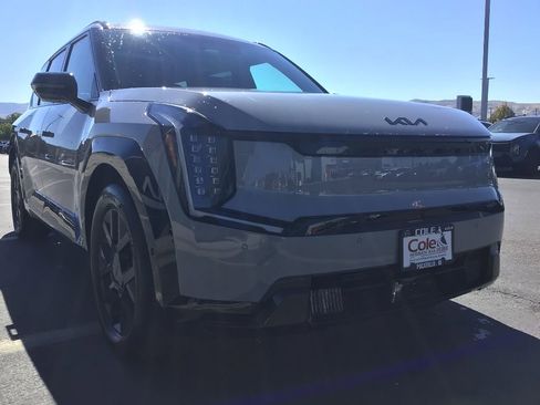 New 2026 Kia EV9 Land image 1