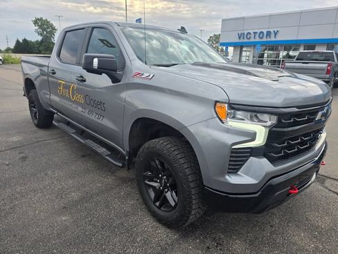Used 2024 Chevrolet Silverado 1500 LT Trail Boss w/ LT Trail Boss Premium Package AWD/4WD image 8