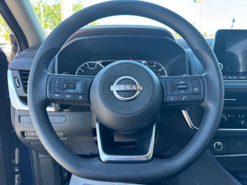 Certified 2023 Nissan Rogue S image 12