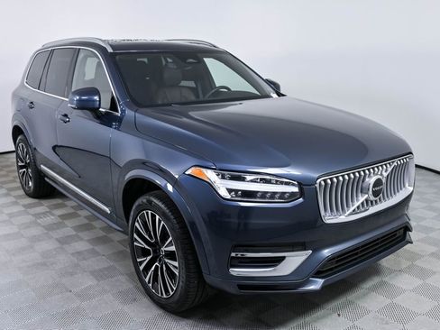 Used 2023 Volvo XC90 T8 Core AWD/4WD image 27
