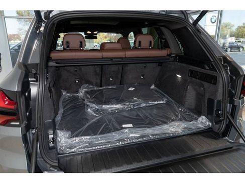 New 2026 BMW X5 xDrive40i w/ Premium Package image 52