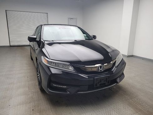 Used 2016 Honda Accord Touring image 14