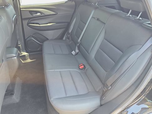 Used 2022 Chevrolet TrailBlazer RS FWD image 13