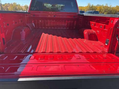 Used 2026 Chevrolet Silverado 3500 LT w/ Convenience Package image 18