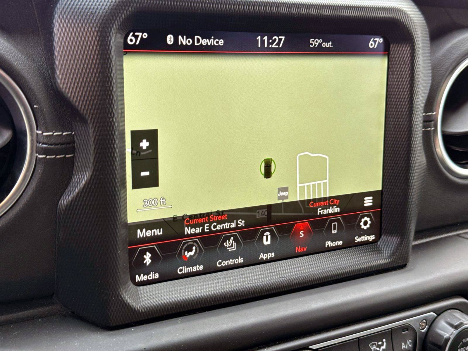 Used 2023 Jeep Wrangler Unlimited Sahara w/ Cold Weather Group AWD/4WD image 13