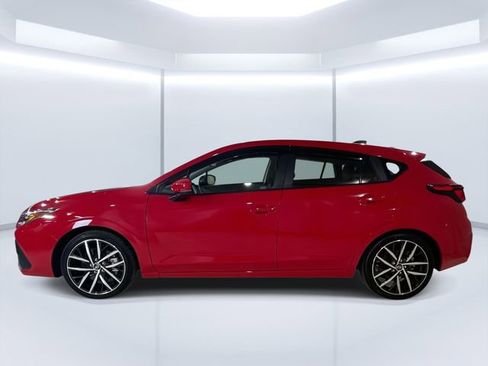 Used 2025 Subaru Impreza 2.0i Sport image 4