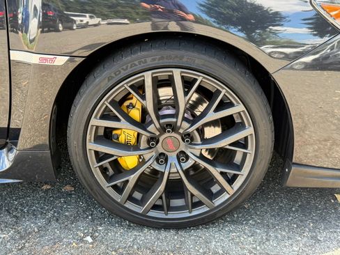 Used 2019 Subaru WRX STI AWD/4WD image 10