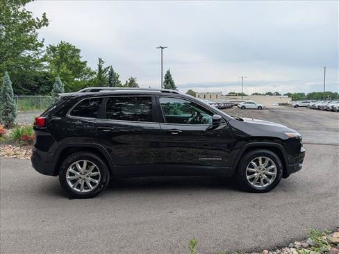 Used 2015 Jeep Cherokee Limited AWD/4WD image 6