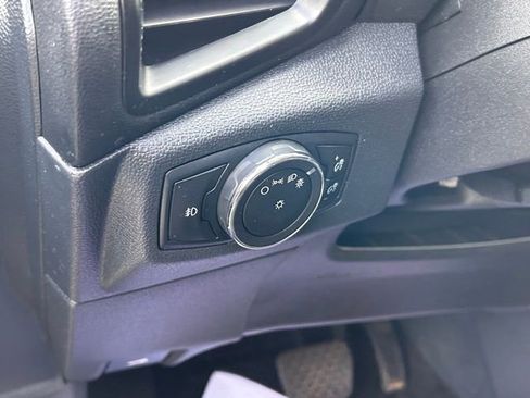 Used 2022 Ford EcoSport SE w/ SE Convenience Package image 13