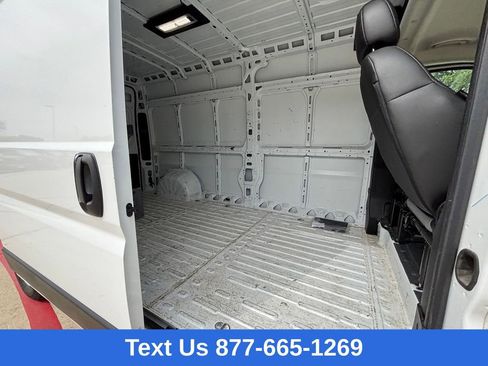 Used 2025 RAM ProMaster 3500 w/ Convenience Group FWD image 23