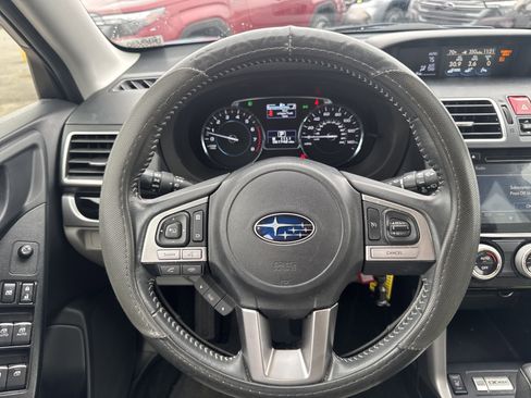 Used 2017 Subaru Forester 2.5i Limited image 12