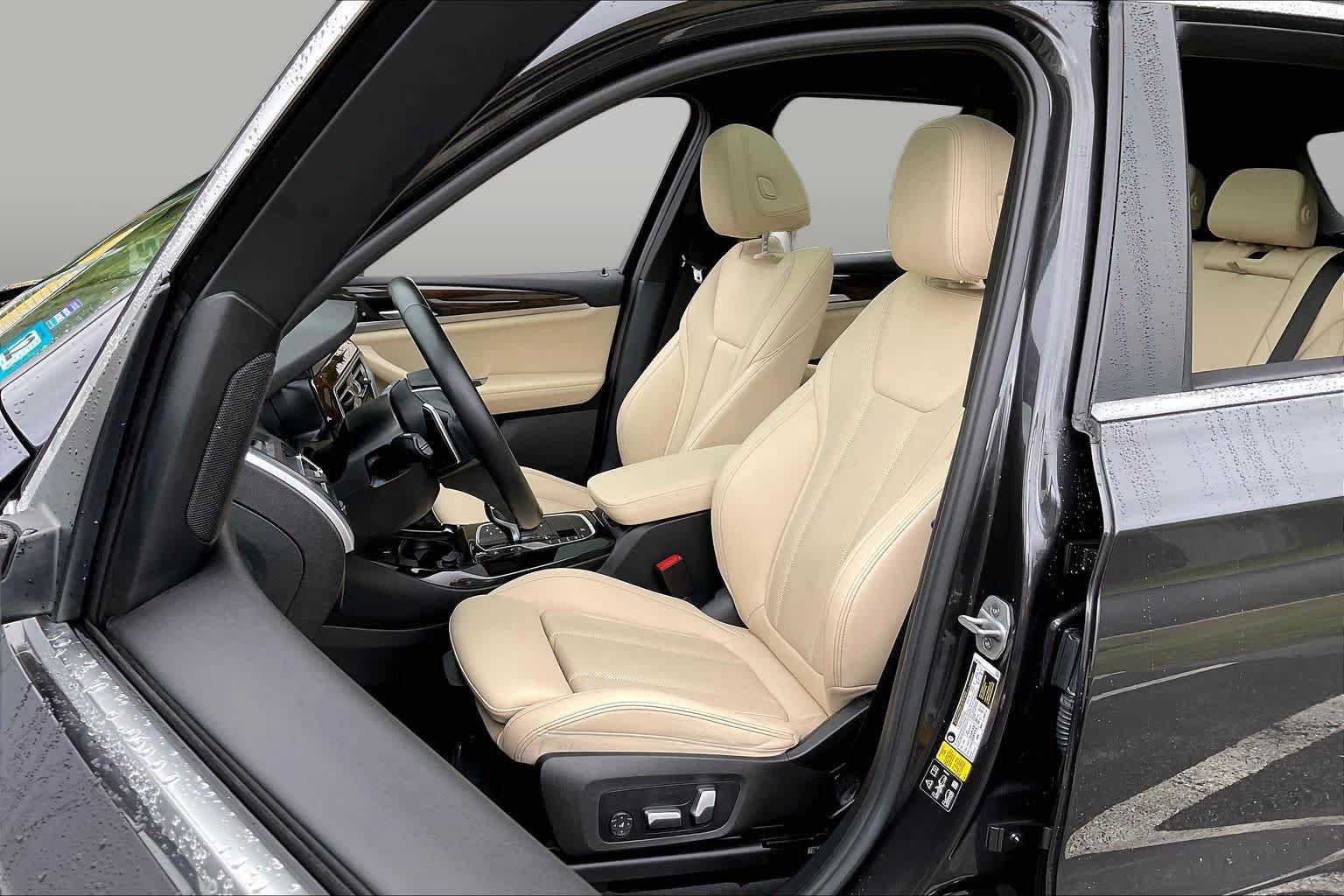 Used 2023 BMW X3 xDrive30i AWD/4WD image 7