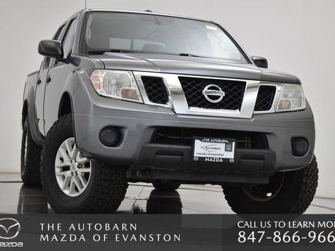 Used 2016 Nissan Frontier SV image 3