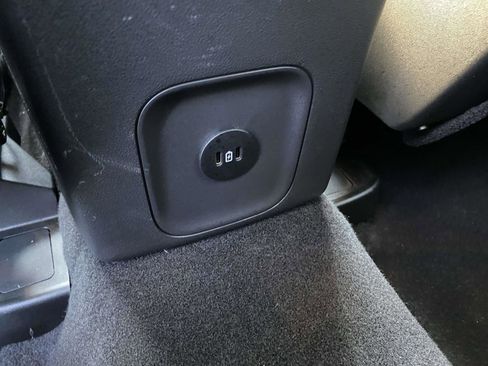 Certified 2025 Ford Escape Active FWD image 13