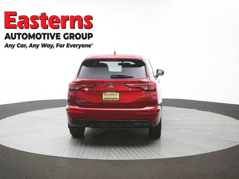 Used 2022 Mitsubishi Outlander SE FWD image 37