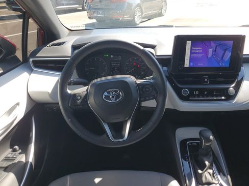 Used 2024 Toyota Corolla SE image 14