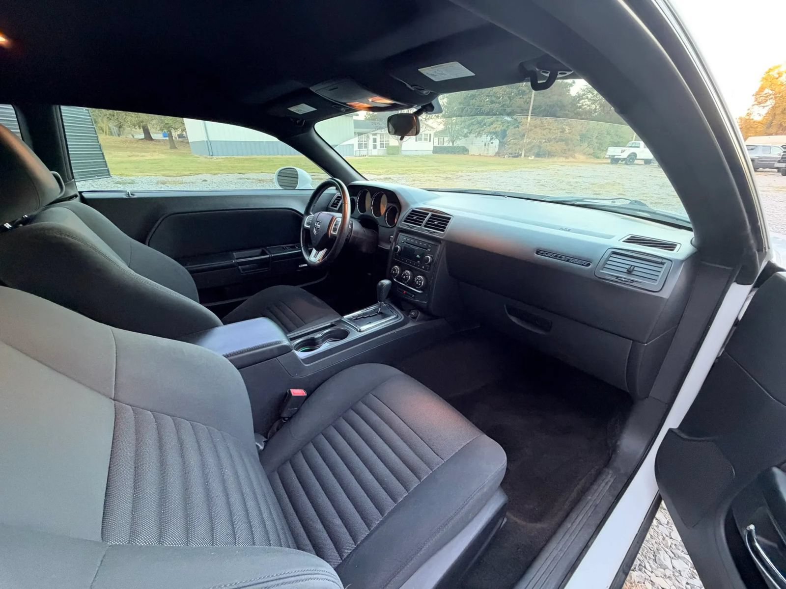 Used 2012 Dodge Challenger SXT RWD image 14