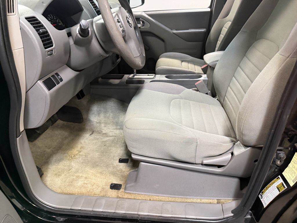Used 2015 Nissan Frontier S RWD image 59