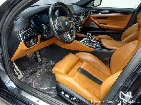 Used 2018 BMW M5 image 12