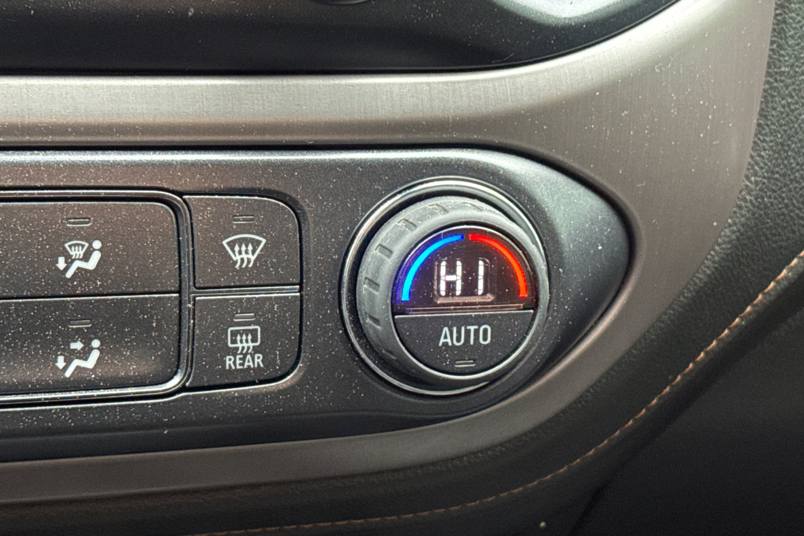 Used 2021 GMC Canyon AT4 w/ Driver Alert Package AWD/4WD image 28