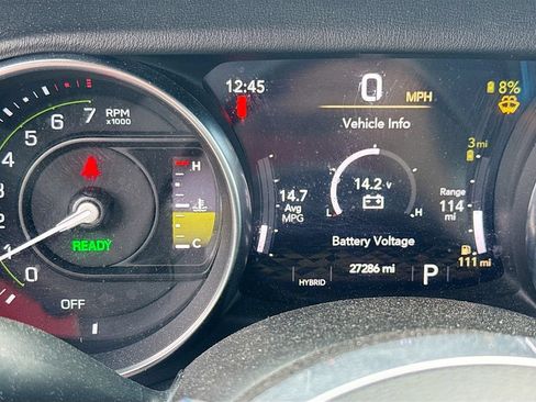 Used 2023 Jeep Wrangler Unlimited Rubicon 4xe w/ Cold Weather Group AWD/4WD image 13