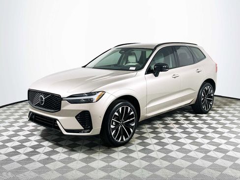 New 2026 Volvo XC60 B5 Ultra w/ Protection Package image 3