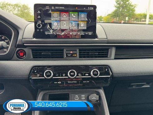 New 2025 Honda Pilot Touring image 29