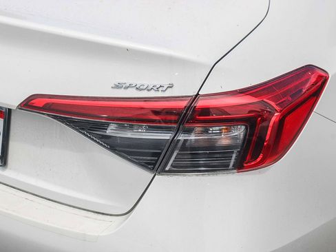 Used 2024 Honda Civic Sport image 15