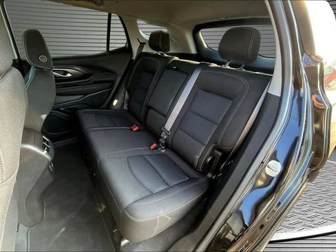 Used 2023 GMC Terrain SLE w/ Elevation Edition AWD/4WD image 21