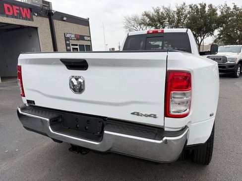 Used 2019 RAM 3500 Tradesman image 12