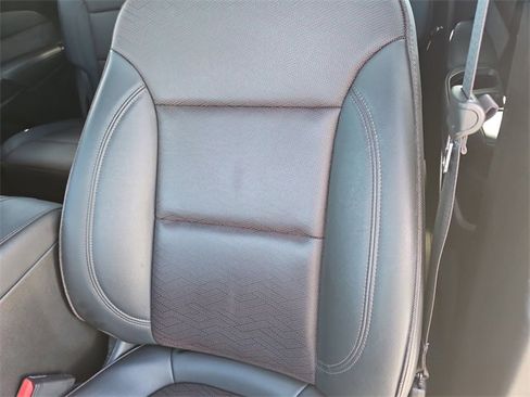 Used 2023 Chevrolet Traverse High Country w/ LPO, Floor Liner Package image 19