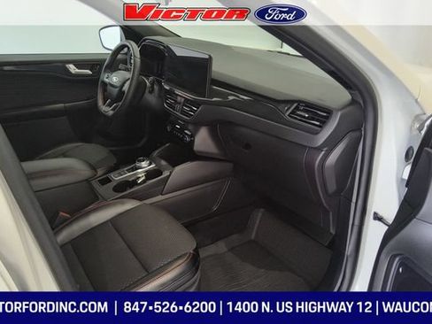 Used 2024 Ford Escape ST-Line w/ Tech Pack #1 AWD/4WD image 15