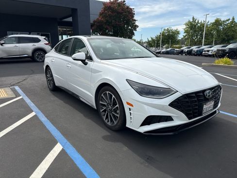 Used 2020 Hyundai Sonata Limited w/ Cargo Package FWD image 3