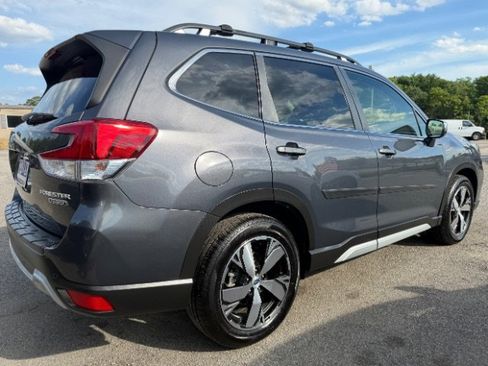 Used 2020 Subaru Forester Touring w/ Popular Package #2 AWD/4WD image 2