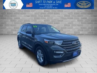 Certified 2023 Ford Explorer XLT w/ Equipment Group 202A
