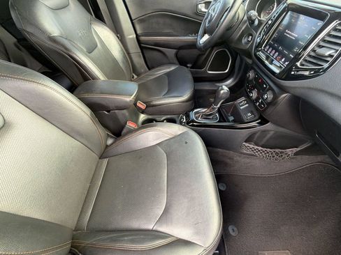 Used 2018 Jeep Compass Limited FWD image 34