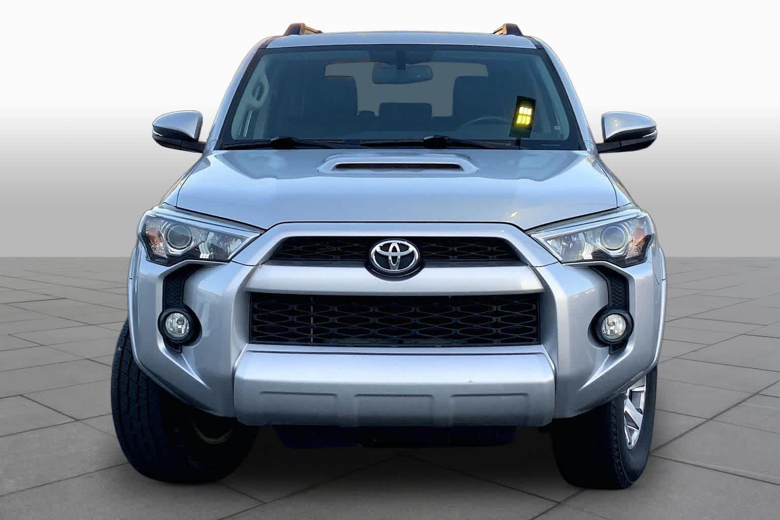 Used 2016 Toyota 4Runner Trail Premium AWD/4WD image 4